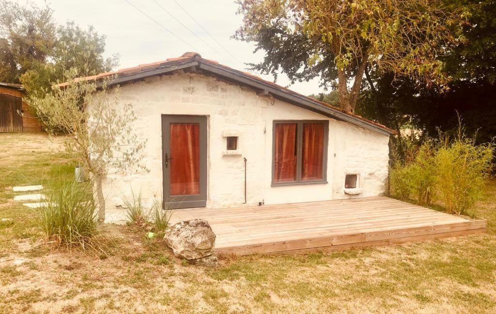 Le Gite Des 3 Saules Saint-Savinien Kültér fotó